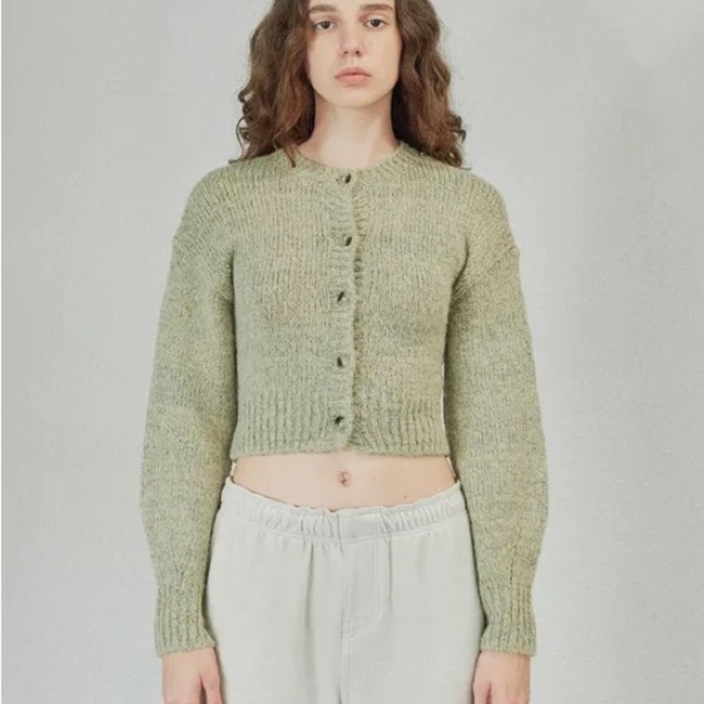 DIAGONAL Boucle Olive Cropped Cardigan / S
